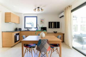 SELECT'soHOME - Superbe appartement pour 4 personnes à deux pas de la plage et des commerces de la Favière ! - ILOA-B01